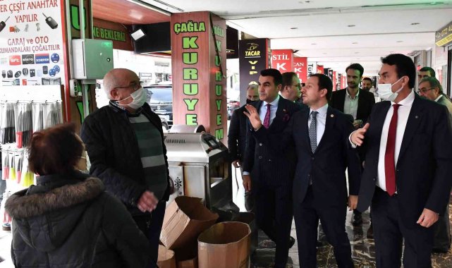 Başkan Dündar, Bursa Van Dernekleri Federasyonu&#039;nu ziyaret etti