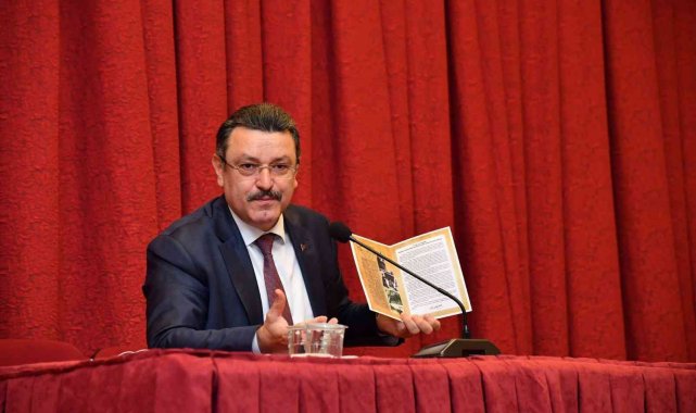 Başkan Genç Trabzon Fen Lisesi öğrencileri ile buluştu