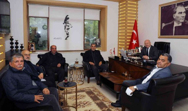 Başkan Gümüş muhtarlarla 2021'i değerlendirdi