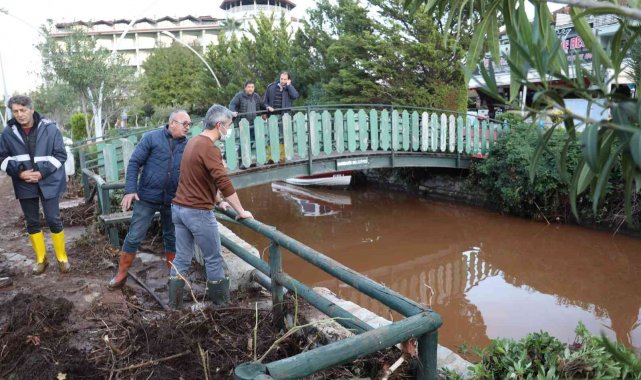 Başkan Oktay, selzedelerle bir araya geldi