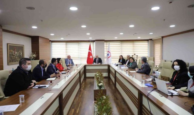 Başkan Özlü, TÜBİTAK heyeti ile buluştu