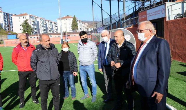 Başkan Posbıyık futbolculara moral verdi