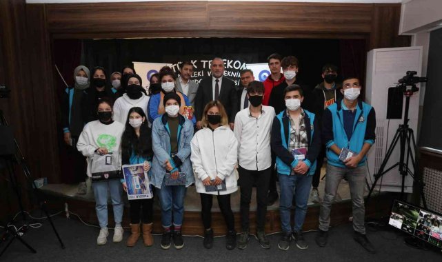 Başkan Sandıkçı: "Bu gençlik dünyaya yön verecek"