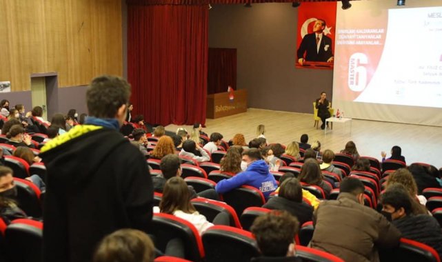 Başkan Sengel: "Gençlerin yaşadıkları kentle ilgili hayal kurabilmesini istiyorum"