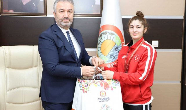 Başkan Topaloğlu: "Sporcularımızın yanındayız"