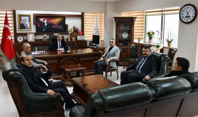 Başkan Ünal, &quot; Mesleki ve teknik eğitim hayati bir öneme sahiptir&quot;