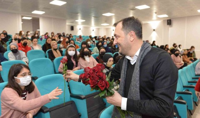 Başkan Yüksel, üniversite öğrencileri ile buluştu