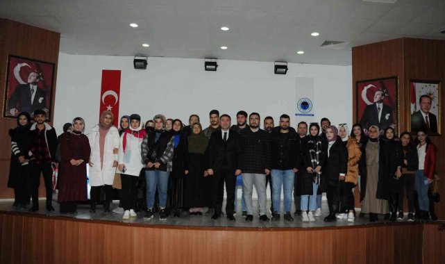 Batman Üniversitesinde rektörü öğrenci buluşmalarına başladı