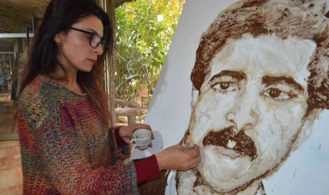 Batman'da kahve telvesi ve iğneyle yapılan resimlerden oluşturulan resim sergisi ilgi görüyor