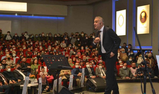 Bekir Develi Manisalılarla buluştu