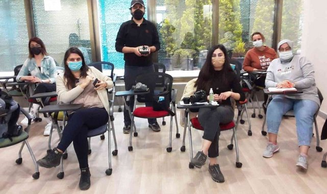 BESMEK'te profesyonel fotoğrafçılık eğitimi