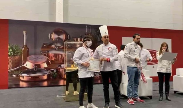 Beyaz Kalpler, bronz madalya ile döndü