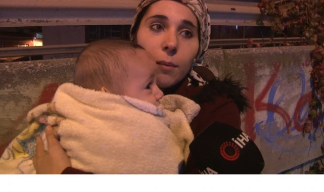 Beyoğlu&#039;nda 7 katlı apartmanın bodrum katında korkutan yangın: Mahsur kalan 3&#039;ü çocuk 7 kişi kurtarıldı