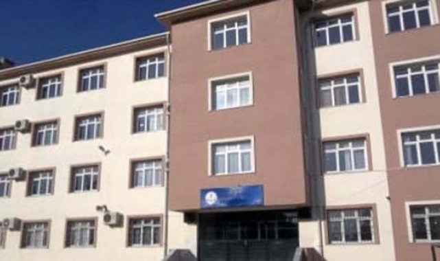 Biber gazıyla oyun 6 öğrenciyi hastanelik etti