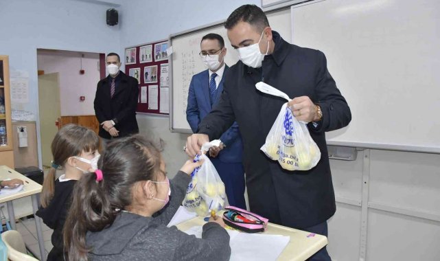 Biga Belediyesi'nden yerli malı bilinci