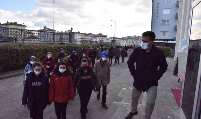 Bilecik Belediyesi Yaşayan Şehir Müzesi öğrencilere sınıf oldu