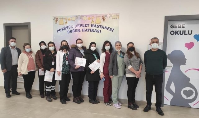 Bilecik&#039;te &#039;Gebe Okulu&#039;nun son mezunlarına katılım belgeleri verildi