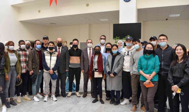 Bilecik'te 52 ülkeden bin 250'den fazla misafir öğrenciye eğitim veriliyor