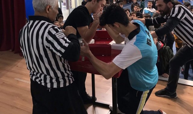 Bilek güreşi müsabakaları tamamlandı