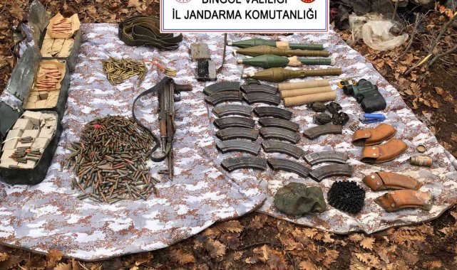 Bingöl'de toprağa gömülü mühimmat ele geçirildi