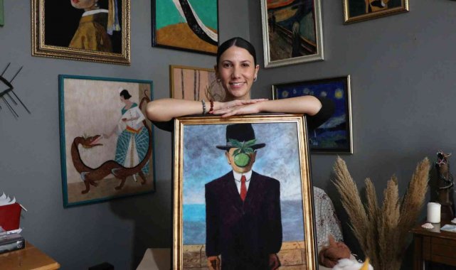 Binlerce iğne darbesiyle sanat eseri ortaya çıkarıyor