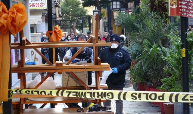 Birlikte yaşadığı iddia edilen kadını öldürüp intihara teşebbüs etti