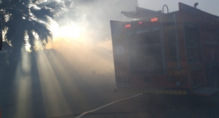 Bodrum'da Depo Alev Alev Yandı.