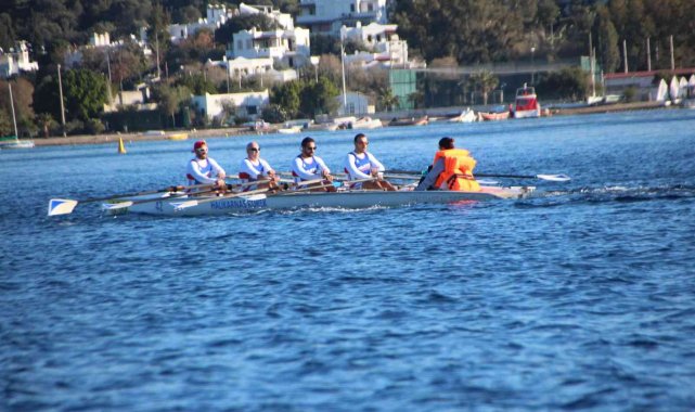 Bodrum&#039;da ilk kez kürek yarışları yapılıyor
