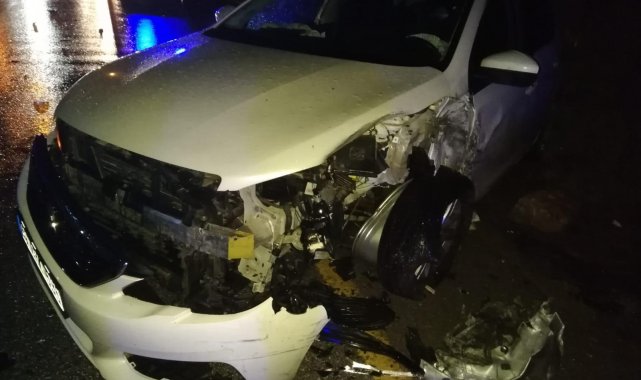 Bodrum&#039;daki kazada araçta sıkışan sürücü güçlükle kurtarıldı