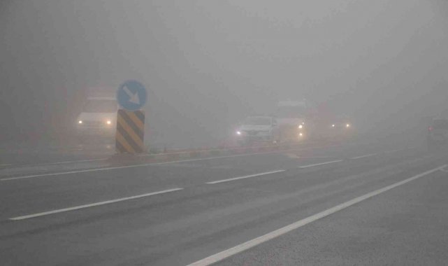 Bolu Dağı'nda yoğun sis etkili oluyor