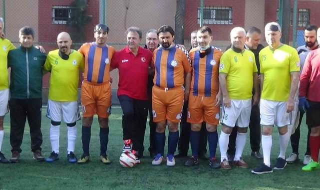 Bornova'da farkındalık maçı