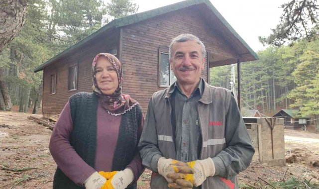 Böyle hayırseverler görülmedi... Bu camilerin hem malzemesi, hem işçiliği yaşlı çiftten