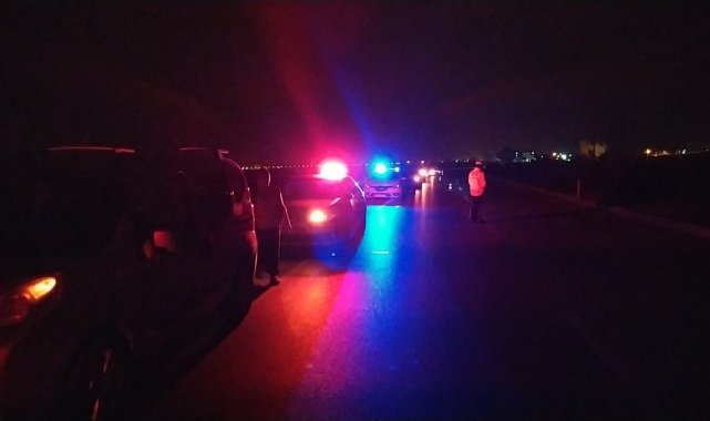 Bozulan aracıyla uğraşırken tırın çarpması sonucu hayatını kaybetti