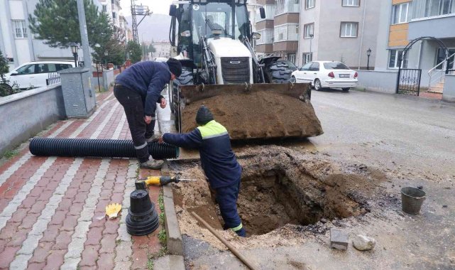 Bozüyük'te alt yapı çalışmaları devam ediyor