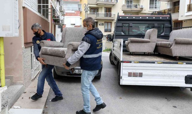 Buca'da ihtiyaç sahiplerinin yüzü gülüyor