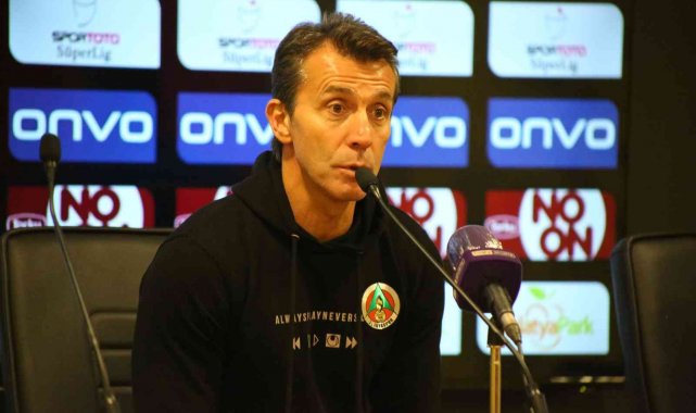 Bülent Korkmaz: "Daha da farklı olabilirdi ama önemli olan deplasmandan galibiyetle dönmekti"