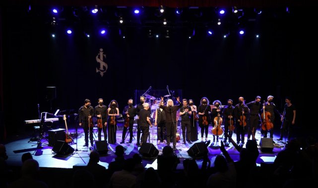 Bulutsuzluk Özlemi'nden ''Sözlerimi Geri Alamam'' konseri