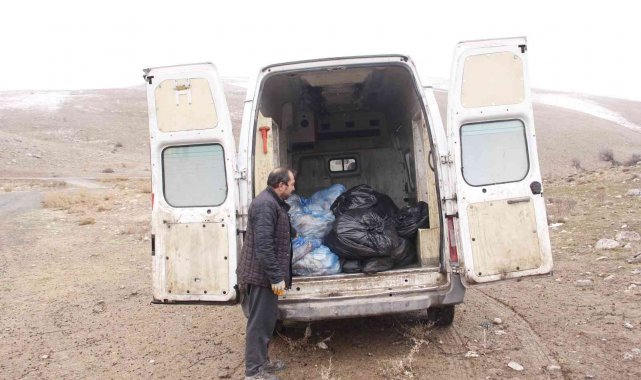 Bünyan Belediyesi hayvanlar için doğaya yem bıraktı