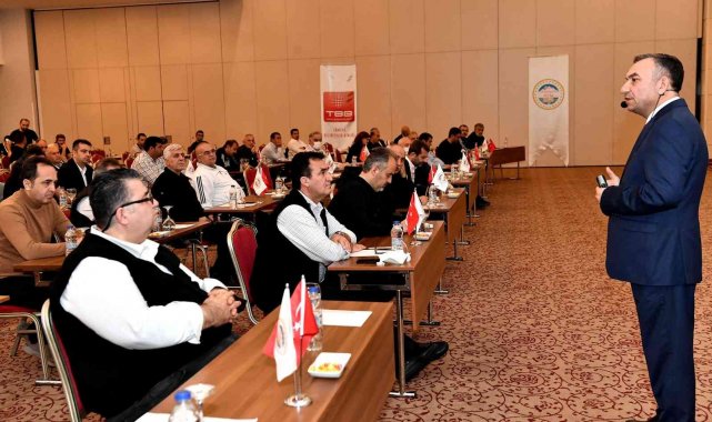 Bursa Belediyeler Birliği Afyon'da toplandı