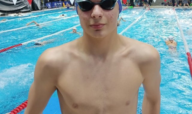 Bursa Büyükşehir Belediyesporlu Nusrat Allahverdi&#039;den Türkiye rekoru