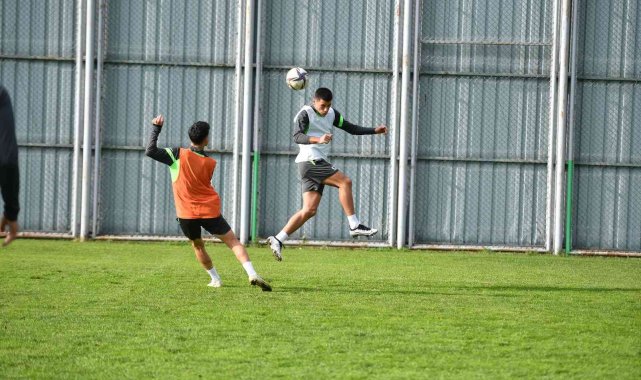 Bursaspor'da Ümraniyespor maçı hazırlıkları başladı