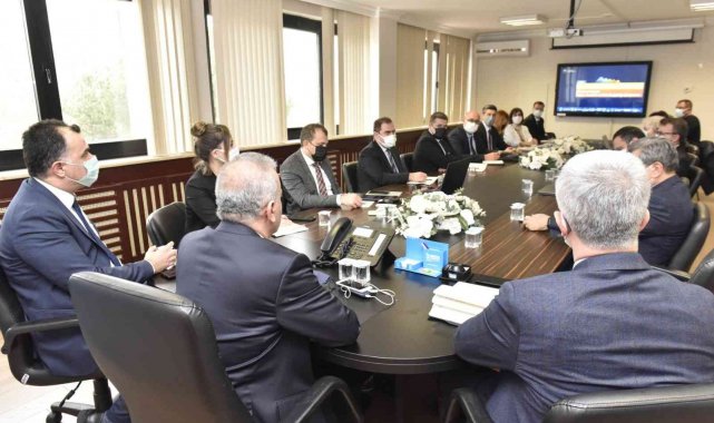 BUSKİ'de 'Marmara Havzası Taşkın Yönetim Planı' toplantısı