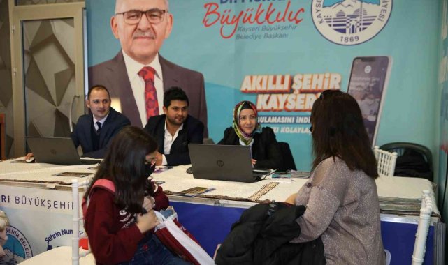 Büyükşehir ALO 153 ve Beyaz Masa 4. Kayseri Kitap Fuarı'nda