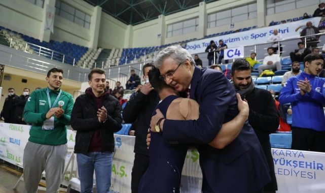 Büyükşehir sporcusu Türkiye Şampiyonu