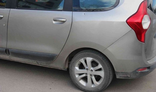 Caddede karşılaşan husumetliler dehşet saçtı