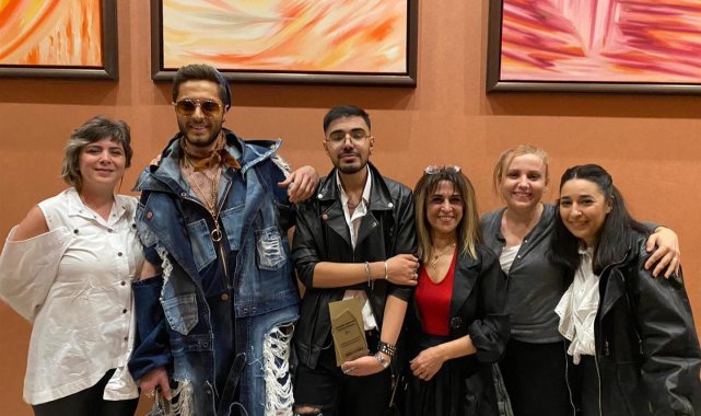 ÇAKÜ "Geleceğin Moda Tasarımcıları" yarışmasında zirvede