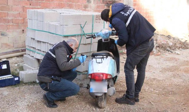 Çalınan motosikletini 4 gün sonra terk edilmiş halde buldu