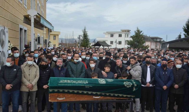 Çalıştığı iş yerinde hayatını kaybeden işçi toprağa verildi