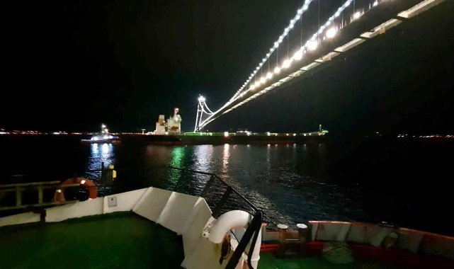 Çanakkale Boğazı'nda arızalanan gemi Şevketiye açıklarına demirletildi