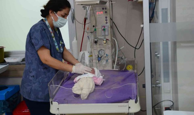 Çantada bulunan bebeğe devlet sahip çıktı